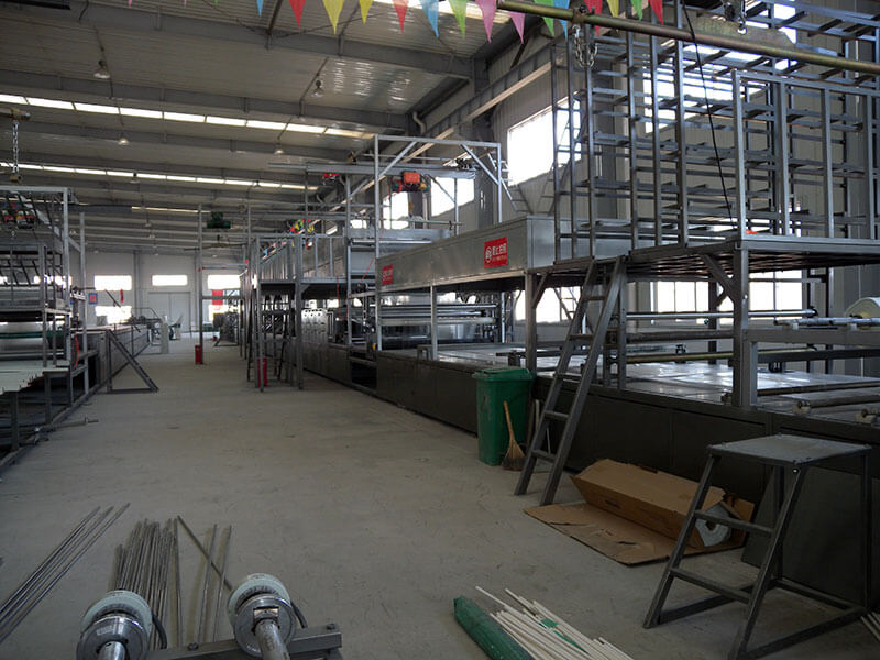 Línea de producción de láminas de techo PRFV de gelcoat de doble capa SH1500